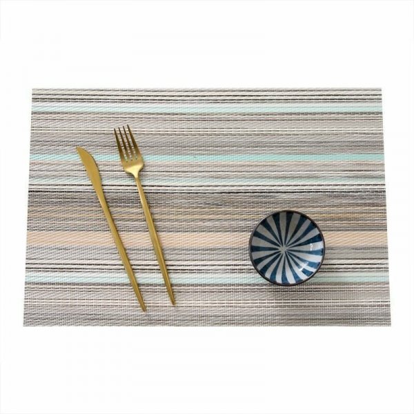 Placemats Set of 4 Washable PVC Heat Resistant Table Mats
